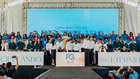 Mais de 1.300 pessoas participam de Convenção do Discipulado em Itabuna/BA